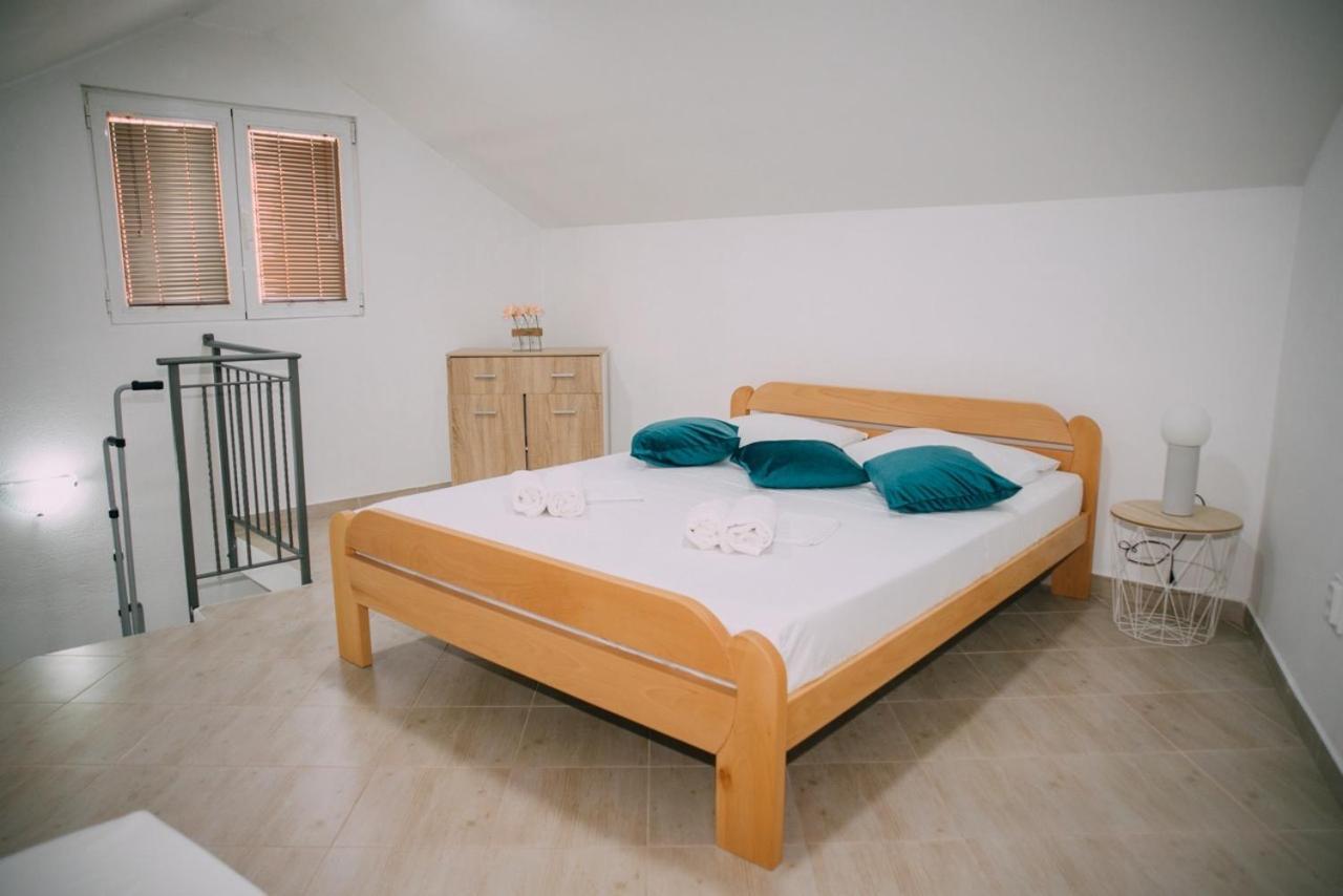 Lovely Apartment Moki Near The Center Kotor Kültér fotó